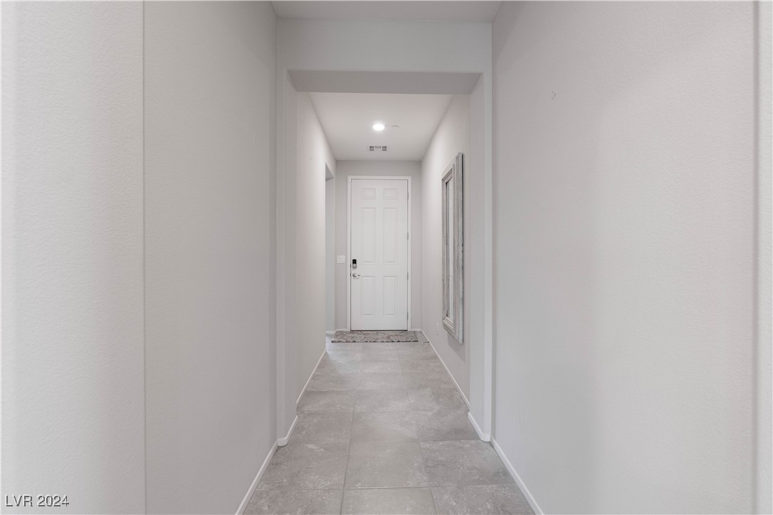 2137 Rio Rancho Pointe Place Henderson, NV 89002 - Photo 7 of 41 Gallery Image 7