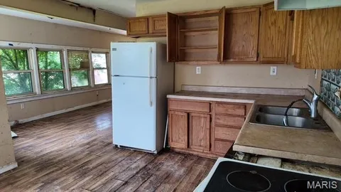 $38,571 | 628 North Division Street, Bonne Terre, MO 63628