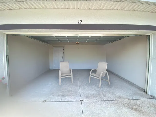 $315,000 | 12 Hickory Course Way, Ocala, FL 34472