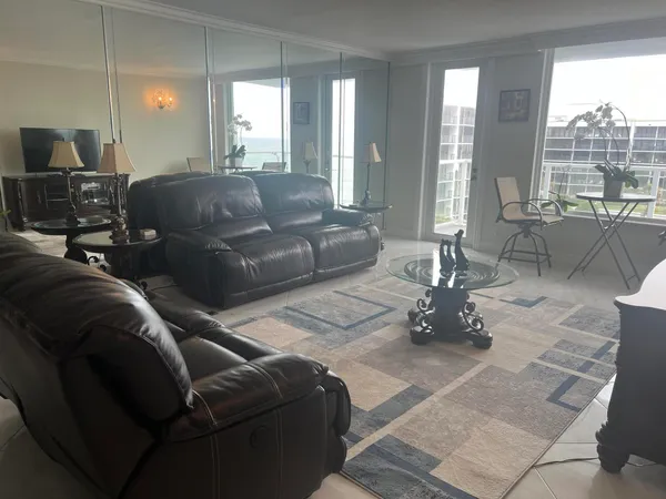 $9,500 | 3450 South Ocean Boulevard, Unit 508, Palm Beach, FL 33480