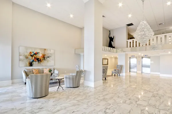 $9,500 | 3450 South Ocean Boulevard, Unit 508, Palm Beach, FL 33480