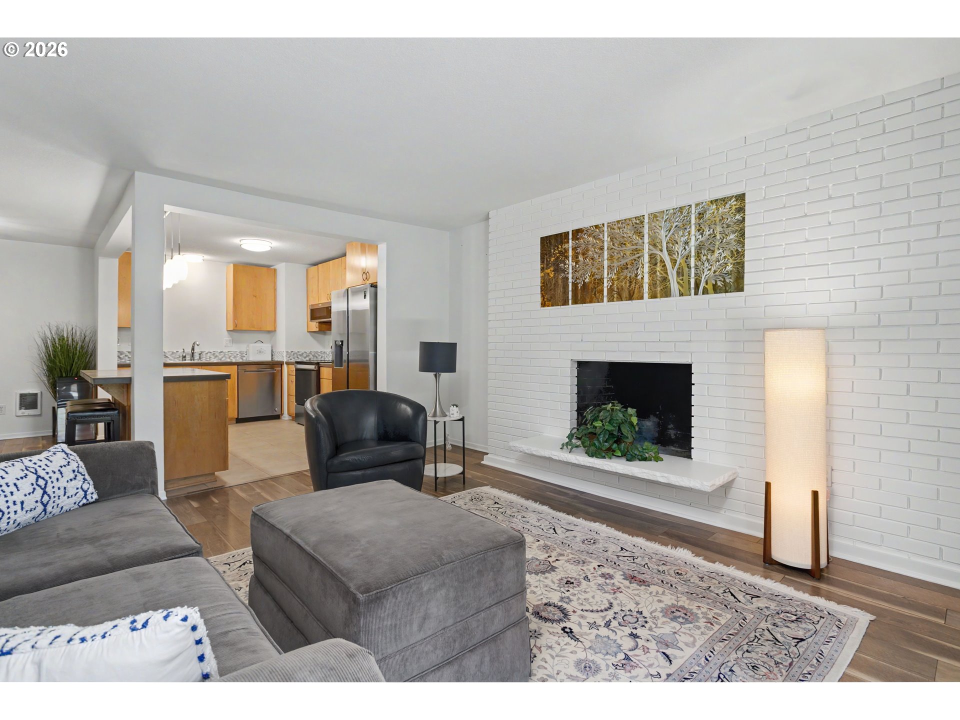 200 Southwest Burnham Road, Unit 306 Lake Oswego, OR 97034 - Photo 5 of 28