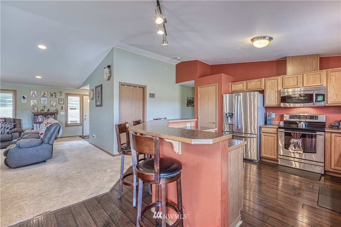 756 Center Road Chimacum, WA 98325 - Photo 8 of 32