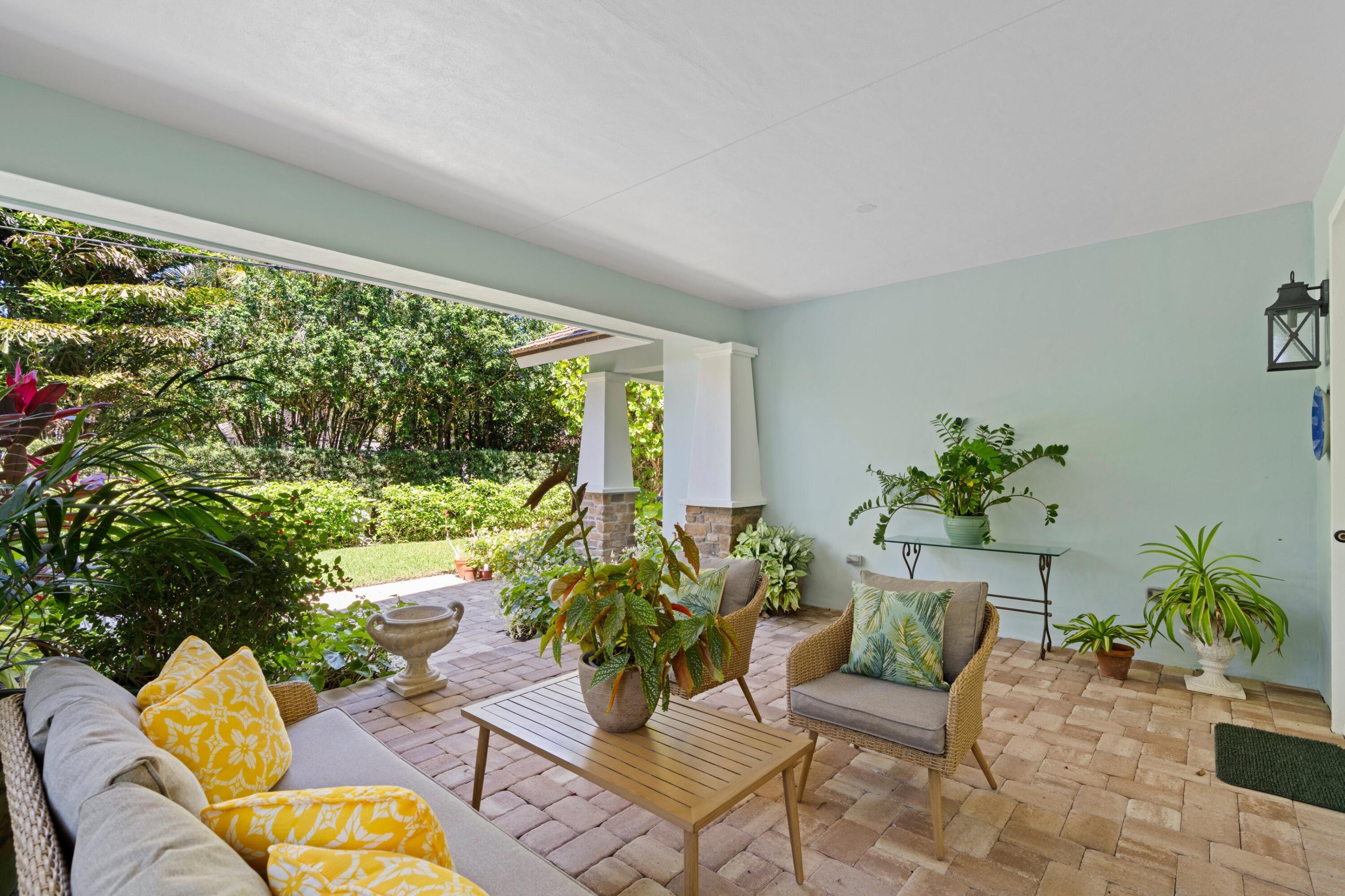 137 Cortez Road West Palm Beach, FL 33405 - Photo 10 of 23 DSC07464.jpg-SMALL