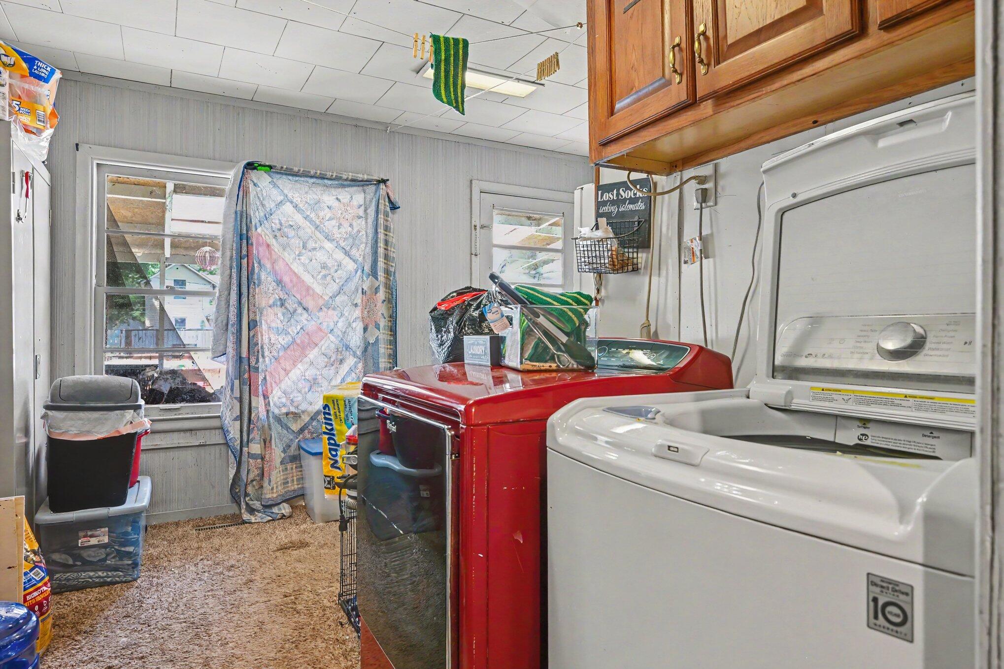 304 5th Avenue Three Rivers, MI 49093 - Photo 13 of 15 013_file_1368