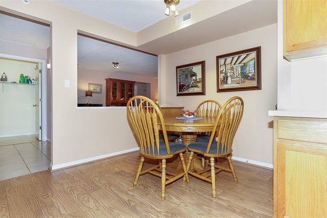 123 West St Charles Road, Unit 205 Lombard, IL 60148 - Photo 15 of 24