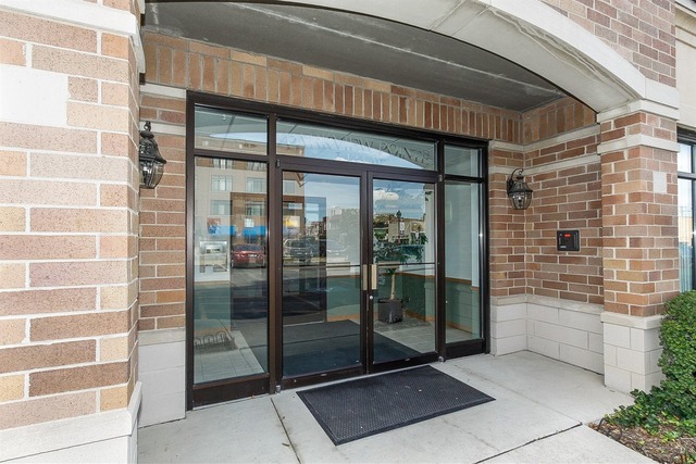 123 West St Charles Road, Unit 205 Lombard, IL 60148 - Photo 3 of 24