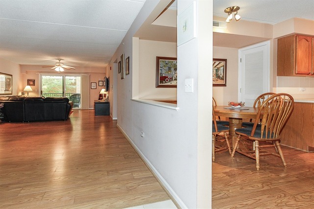 123 West St Charles Road, Unit 205 Lombard, IL 60148 - Photo 7 of 24