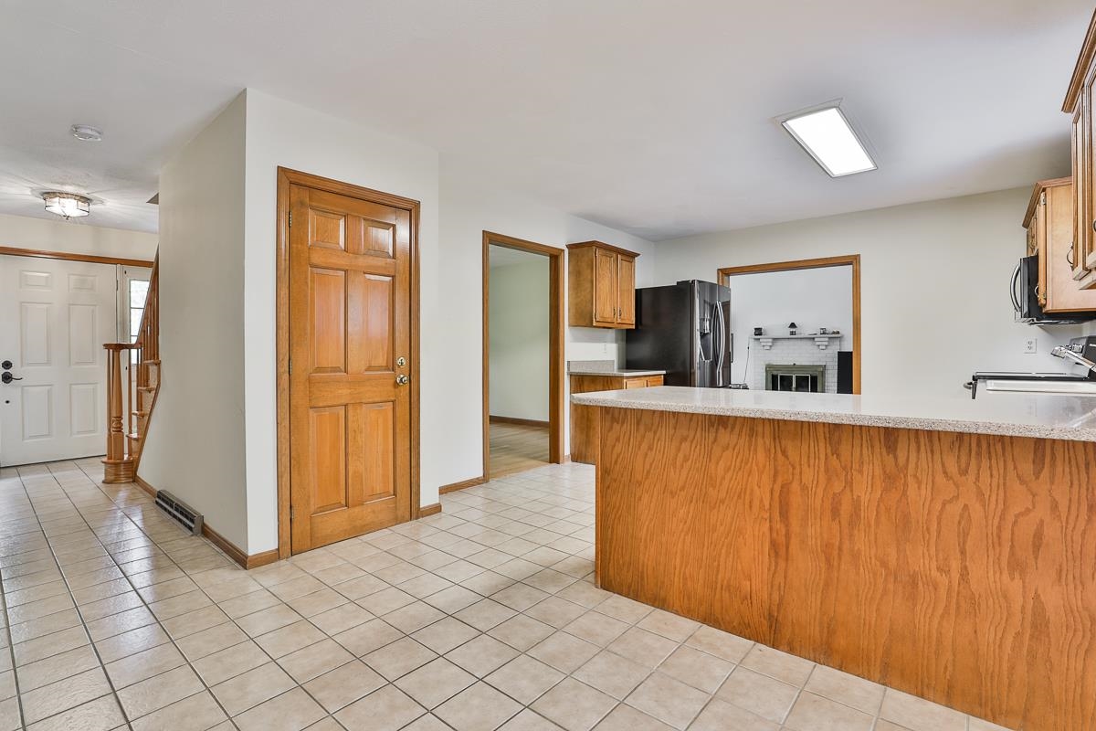 64 Woodward Road Merrimack, NH 03054 - Photo 16 of 38