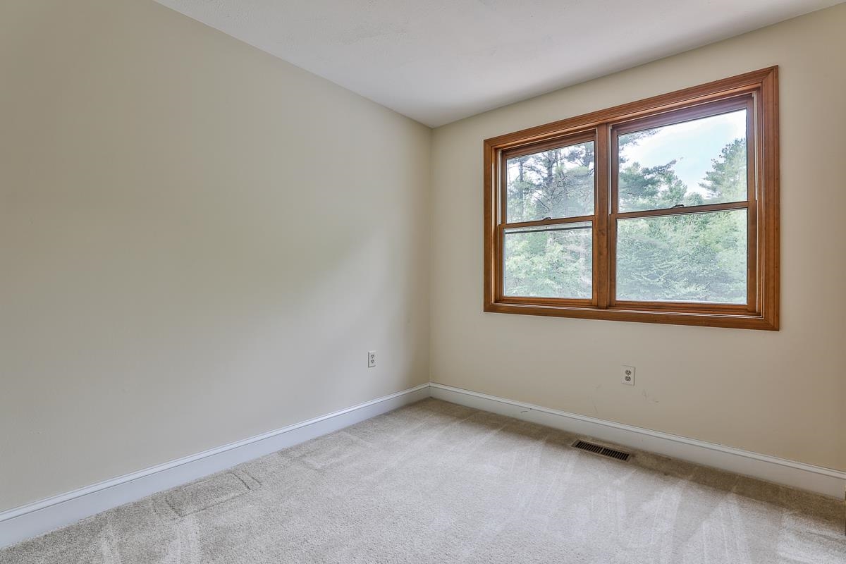 64 Woodward Road Merrimack, NH 03054 - Photo 27 of 38