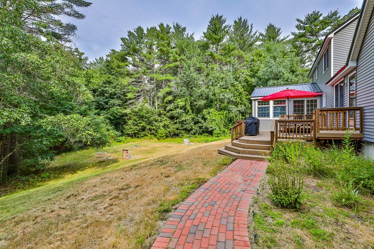 64 Woodward Road Merrimack, NH 03054 - Photo 3 of 38