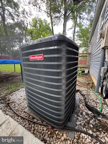 $538,500 | 9321 Kenbrooke Court, Laurel, MD 20723