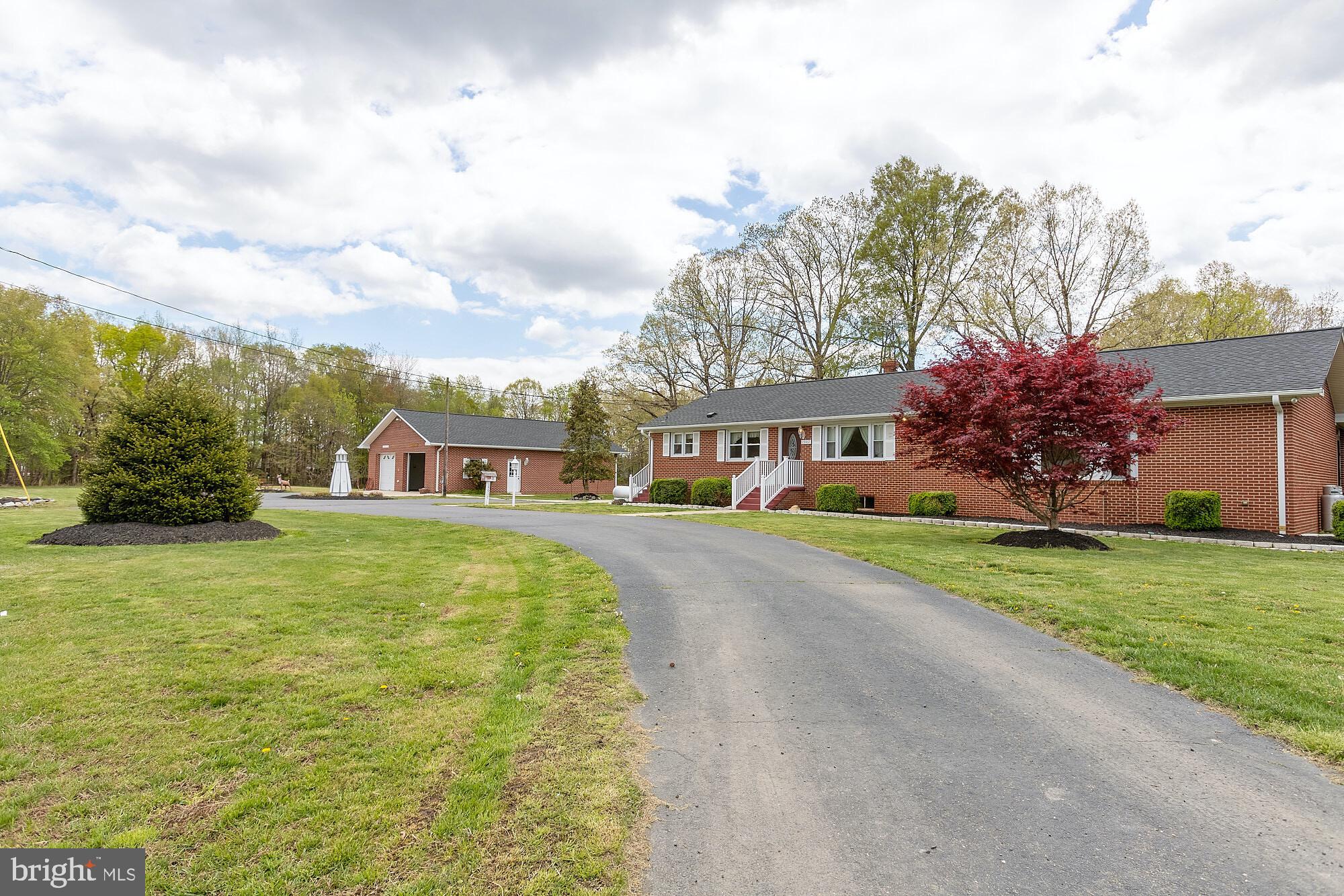 15917 Brandywine Road Brandywine, MD 20613 - Photo 5 of 53 Gallery Image 5