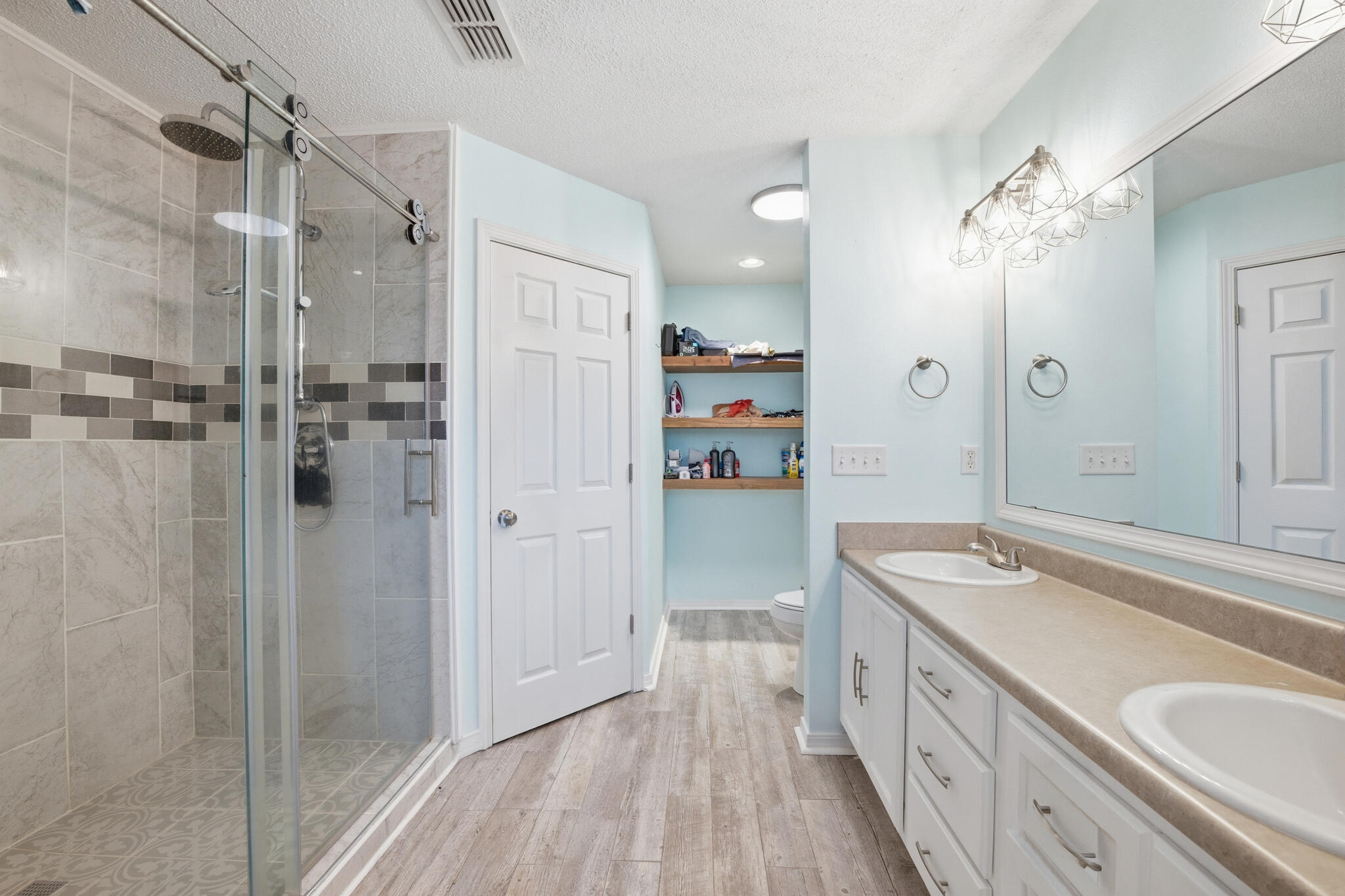 6204 Flash Lane Crestview, FL 32536 - Photo 20 of 32 primary bath