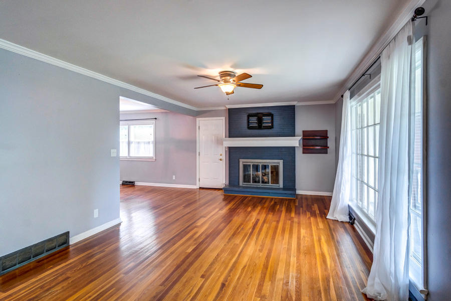 1013 Castleton Way Lexington, KY 40517 - Photo 13 of 53 154