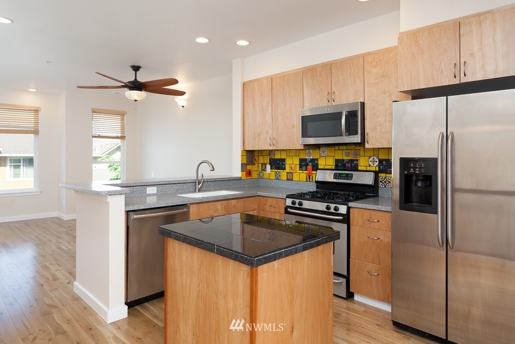 123 Sky Ridge Road Northwest Issaquah, WA 98027 - Photo 6 of 25 Gallery Image 6