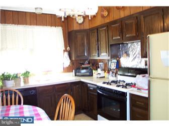 7203 Rutland Street Philadelphia, PA 19149 - Photo 5 of 12 Kitchen