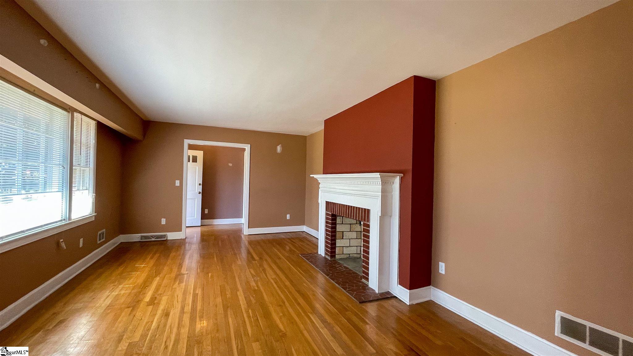 114 Duncan Chapel Road Greenville, SC 29617 - Photo 10 of 36 Gallery Image 10