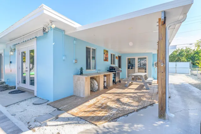 $1,450,000 | 8260 Aviation Boulevard, Marathon, FL 33050