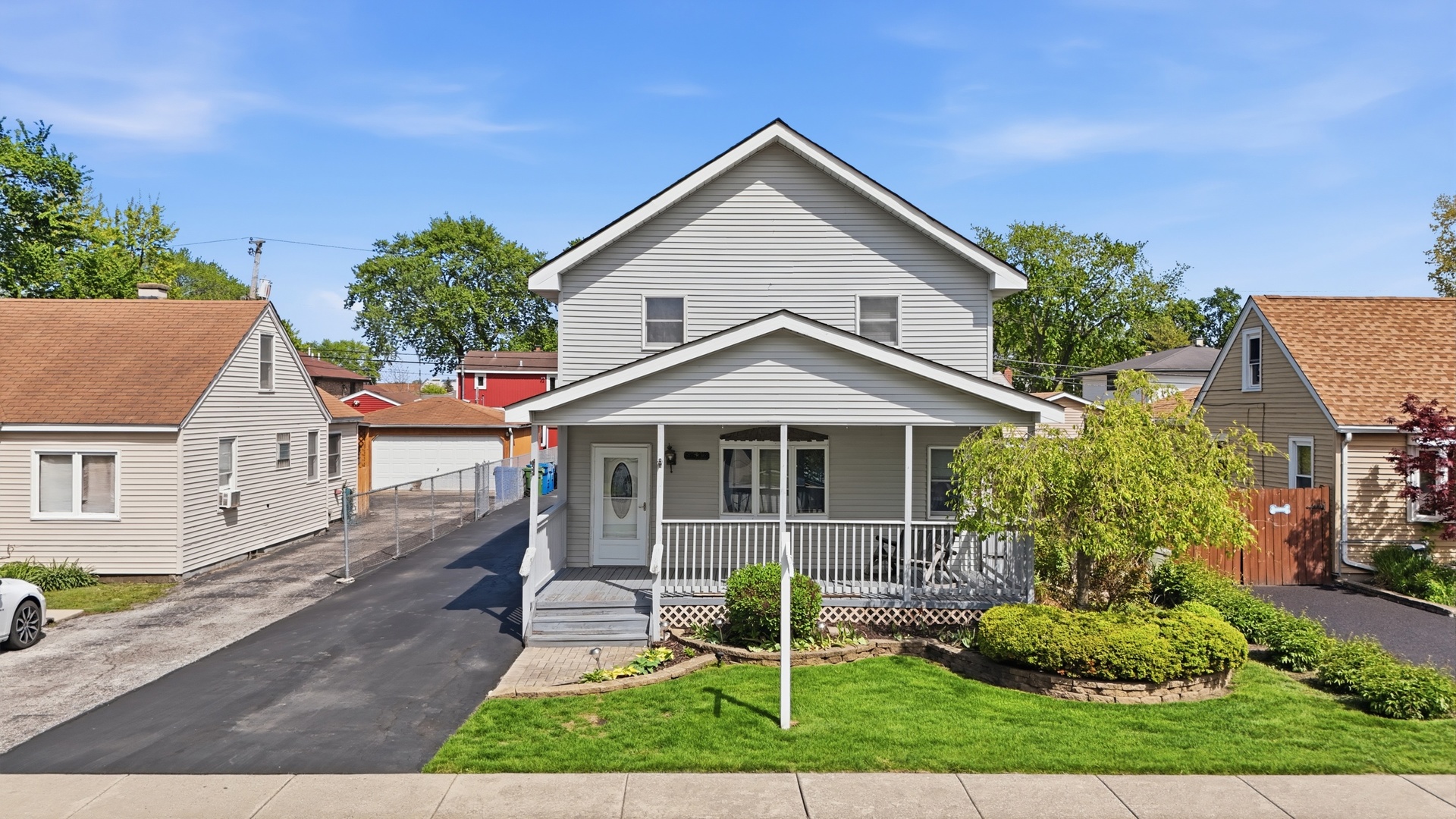 9637 Rutherford Avenue Oak Lawn, IL 60453 - Photo 1 of 40