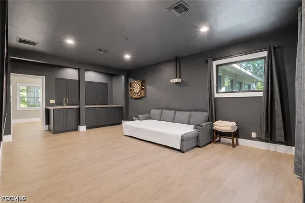 $2,700,000 | 3540 Stuart Court, Fort Myers, FL 33901