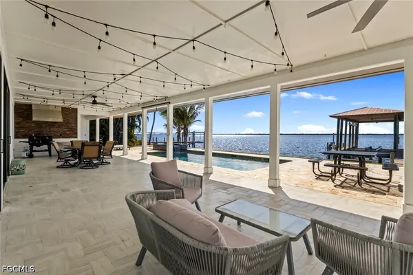 $2,700,000 | 3540 Stuart Court, Fort Myers, FL 33901