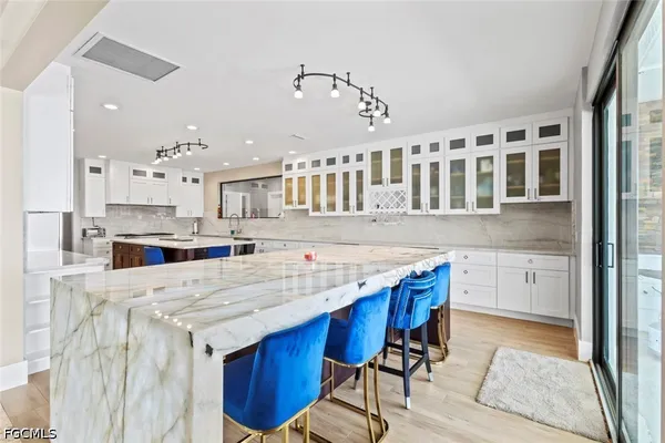 $2,700,000 | 3540 Stuart Court, Fort Myers, FL 33901