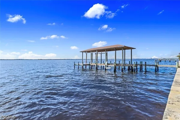 $2,700,000 | 3540 Stuart Court, Fort Myers, FL 33901