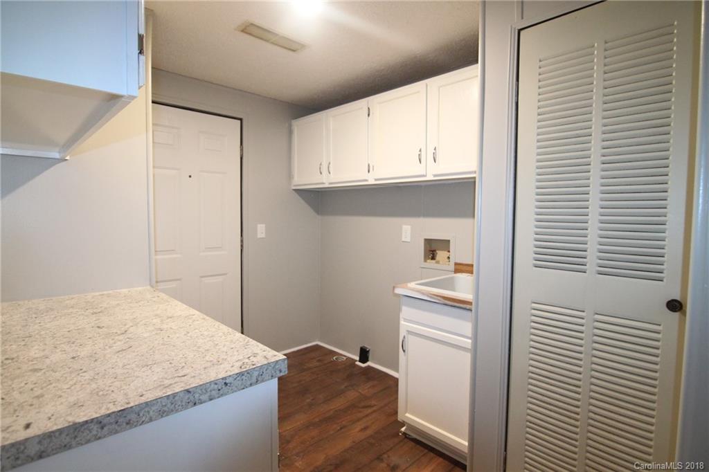 2418 County Line Road Kings Mountain, NC 28086 - Photo 4 of 35 Gallery Image 4