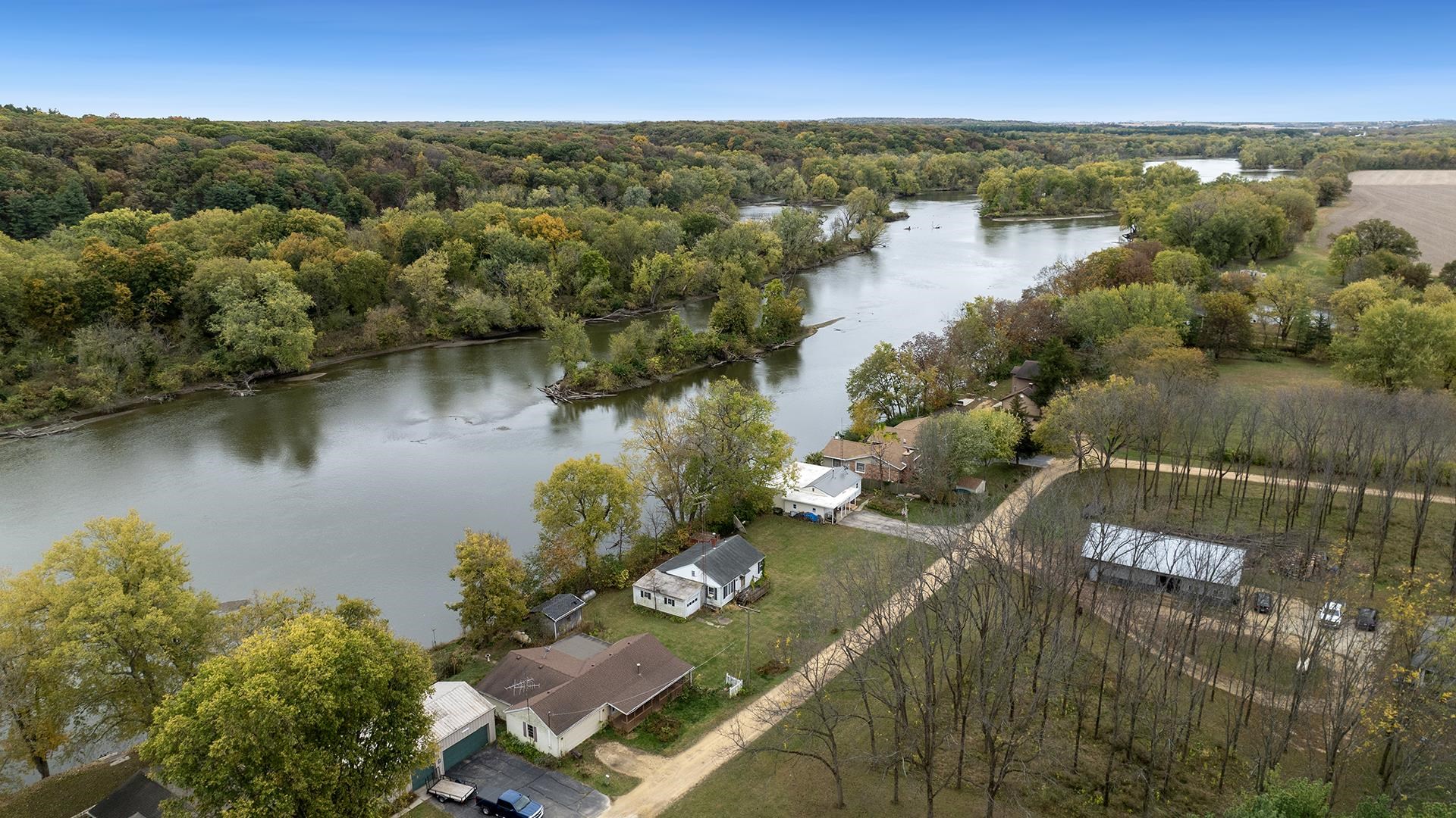 5099 South Hidden Heights Road Oregon, IL 61061 - Photo 3 of 15 Gallery Image 3