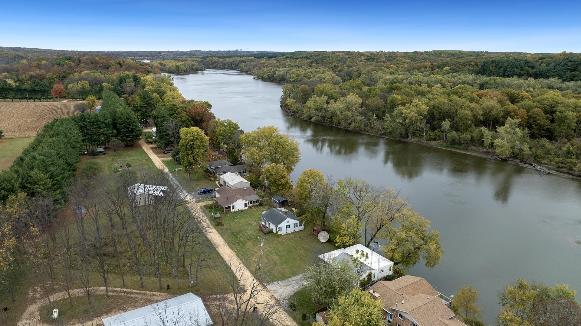 5099 South Hidden Heights Road Oregon, IL 61061 - Photo 4 of 15 Gallery Image 4