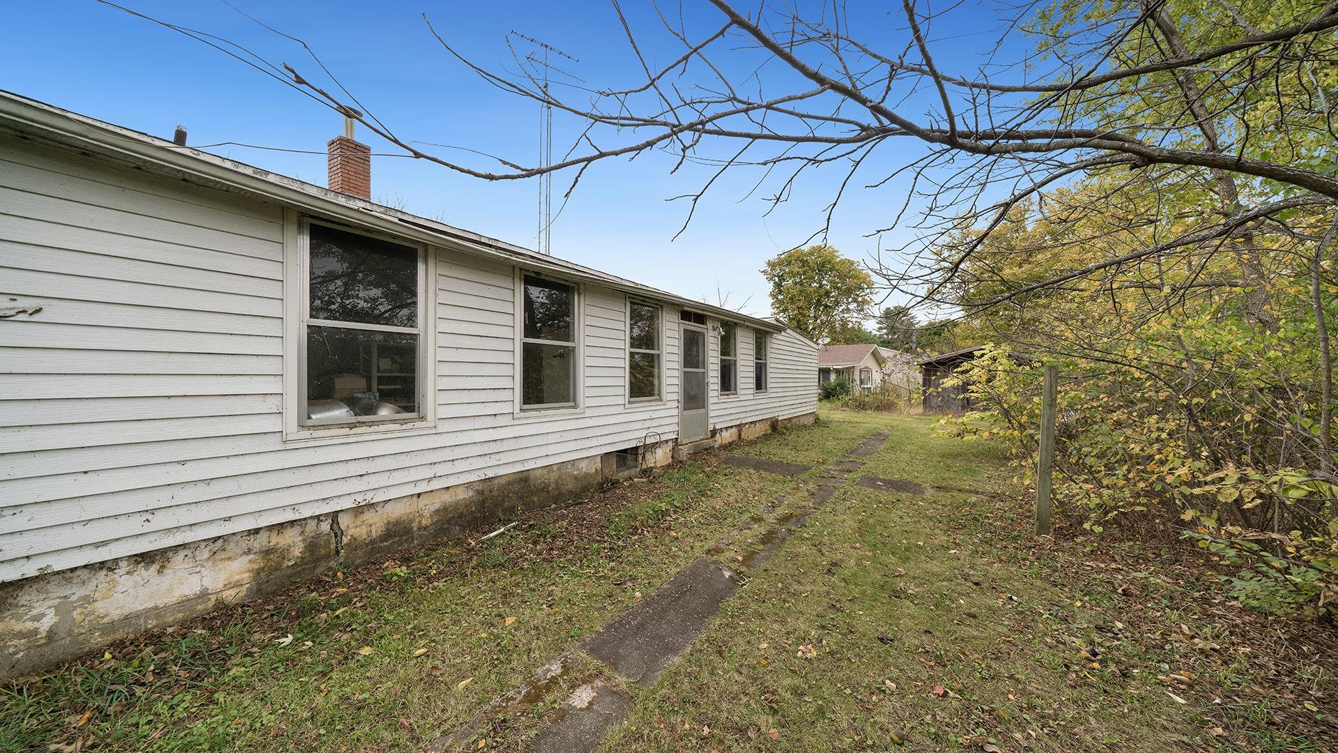 5099 South Hidden Heights Road Oregon, IL 61061 - Photo 8 of 15 Gallery Image 8