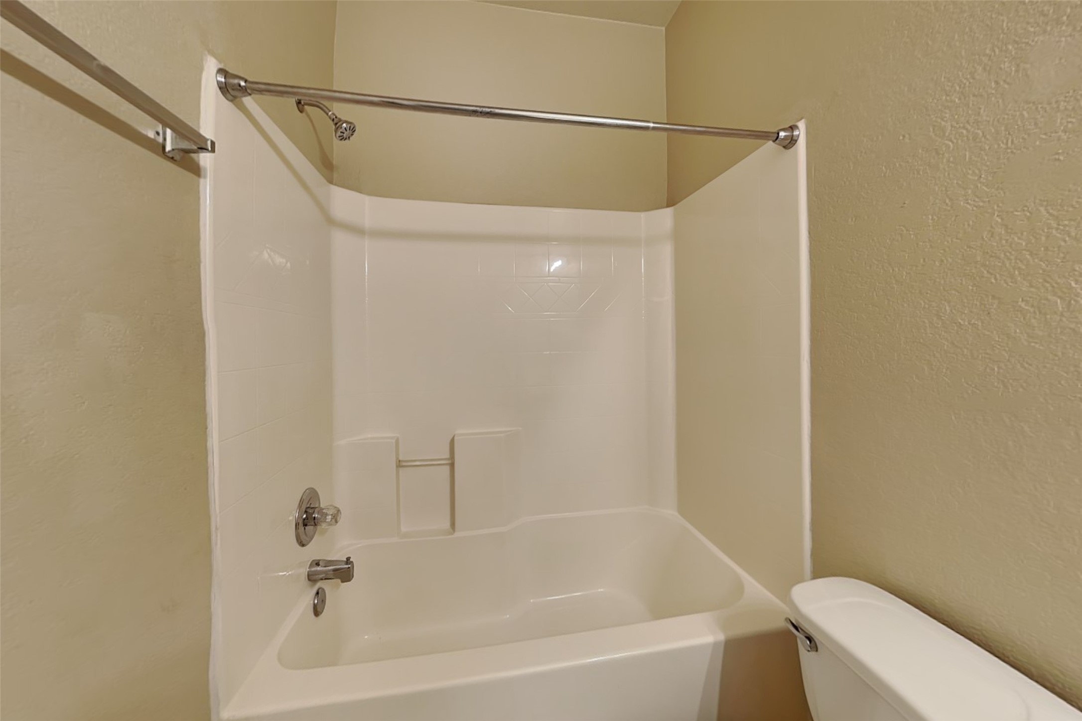 285 Mesa View Conroe, TX 77316 - Photo 13 of 16