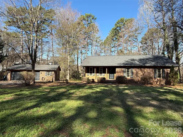 $2,175 | 11901 Field Street, Cornelius, NC 28031