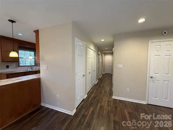 $2,175 | 11901 Field Street, Cornelius, NC 28031