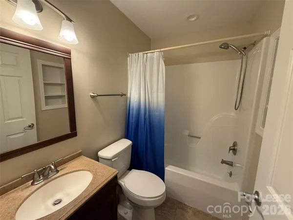 $2,175 | 11901 Field Street, Cornelius, NC 28031