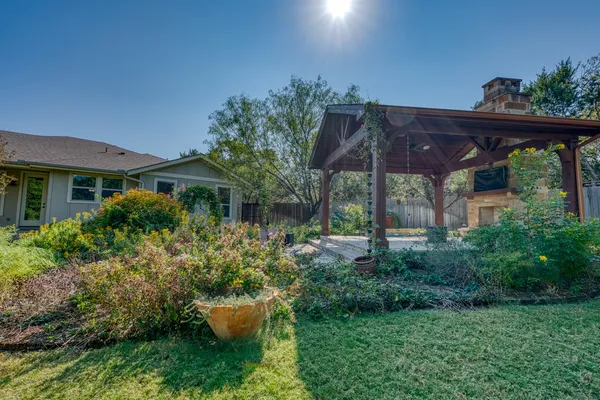 $515,000 | 706 Rogart Drive, Spicewood, TX 78669