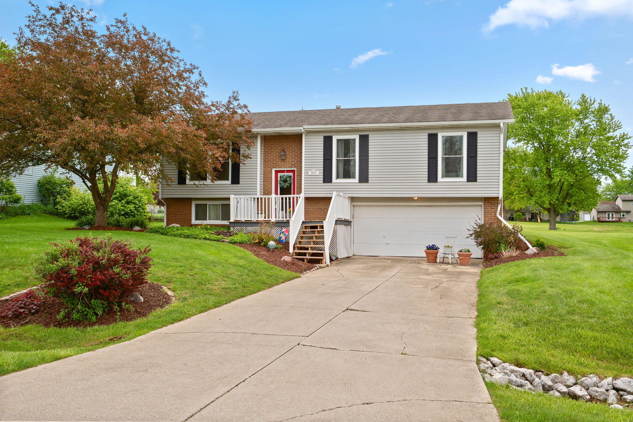 3697 Kingsway Drive Crown Point, IN 46307 - Photo 2 of 25 2048x1365