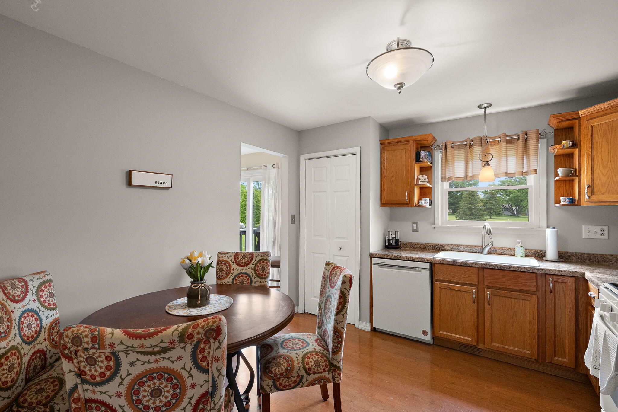 3697 Kingsway Drive Crown Point, IN 46307 - Photo 10 of 25 2048x1365