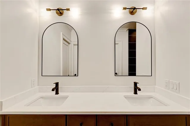 $750,000 | 724 Bradford Street Northwest, Gainesville, GA 30501