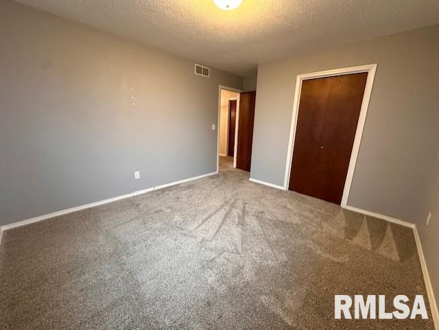 2113 Southbrooke Road Jacksonville, IL 62650 - Photo 26 of 37