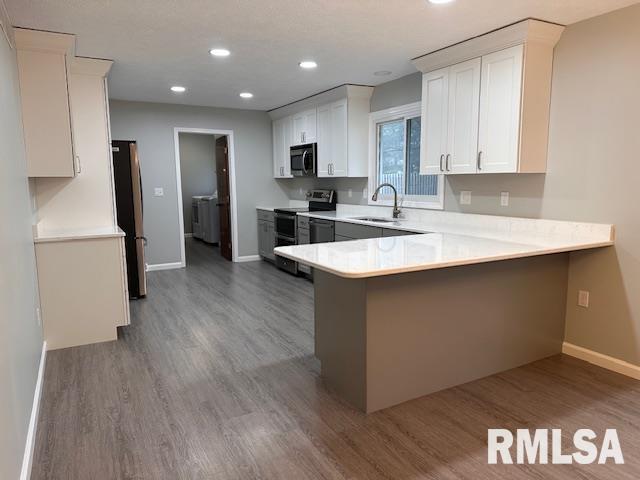 2113 Southbrooke Road Jacksonville, IL 62650 - Photo 7 of 37