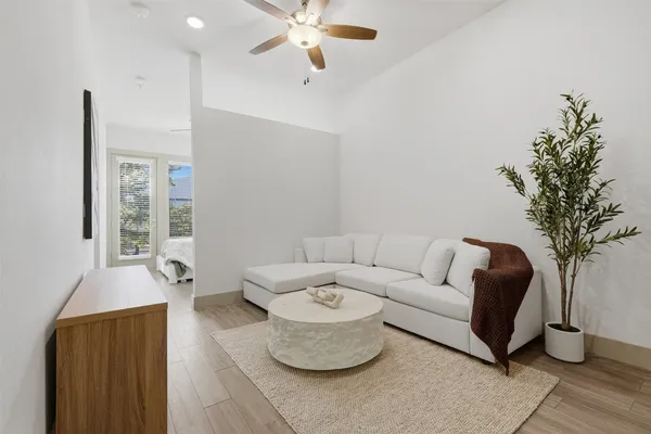 $175,000 | 4509 Mt Vernon Street, Unit 7, Houston, TX 77006