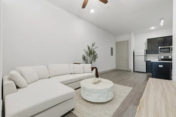 $175,000 | 4509 Mt Vernon Street, Unit 7, Houston, TX 77006