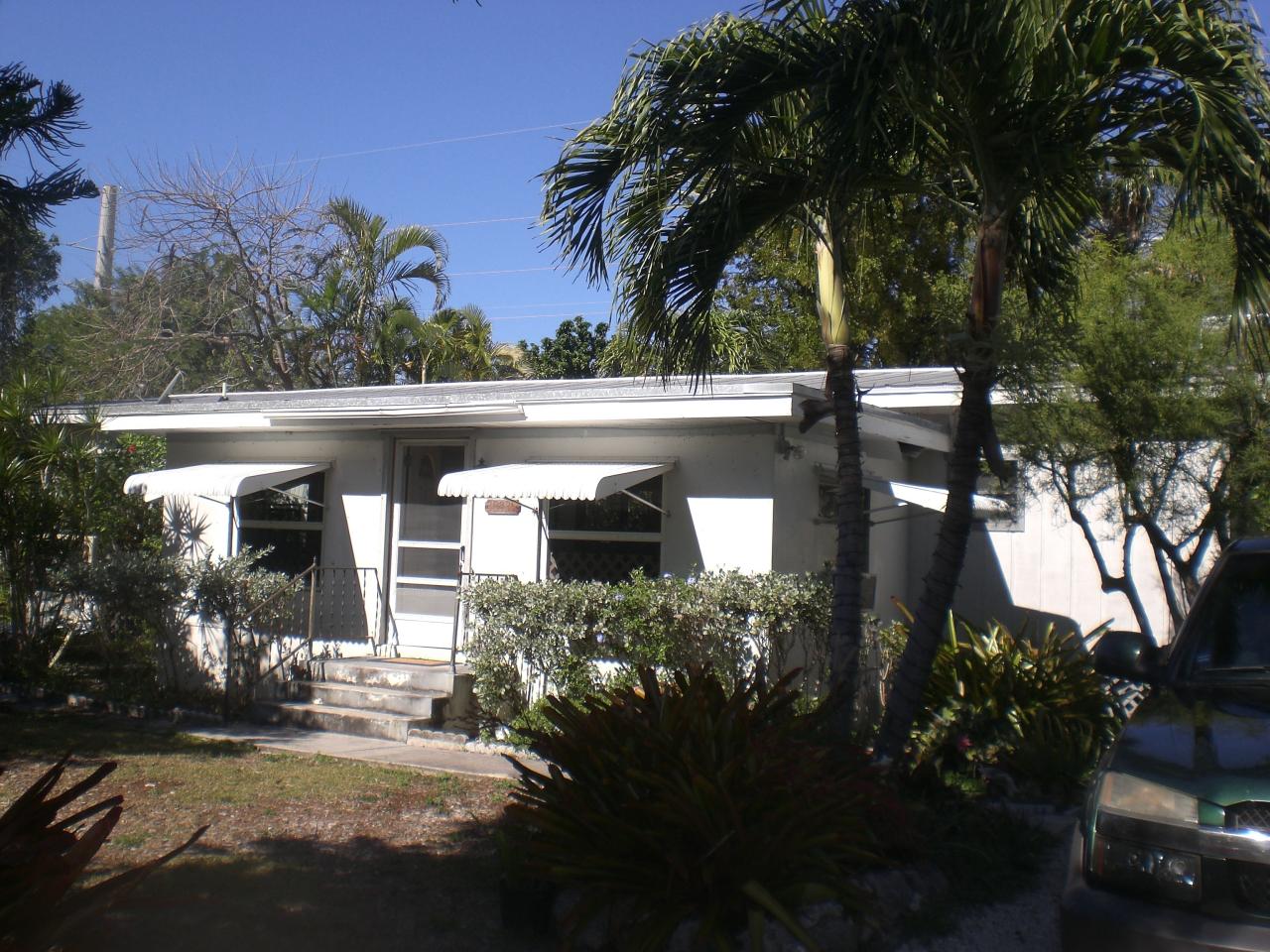 30935 Edward Road Big Pine Key, FL 33043 - Photo 1 of 11 Front View