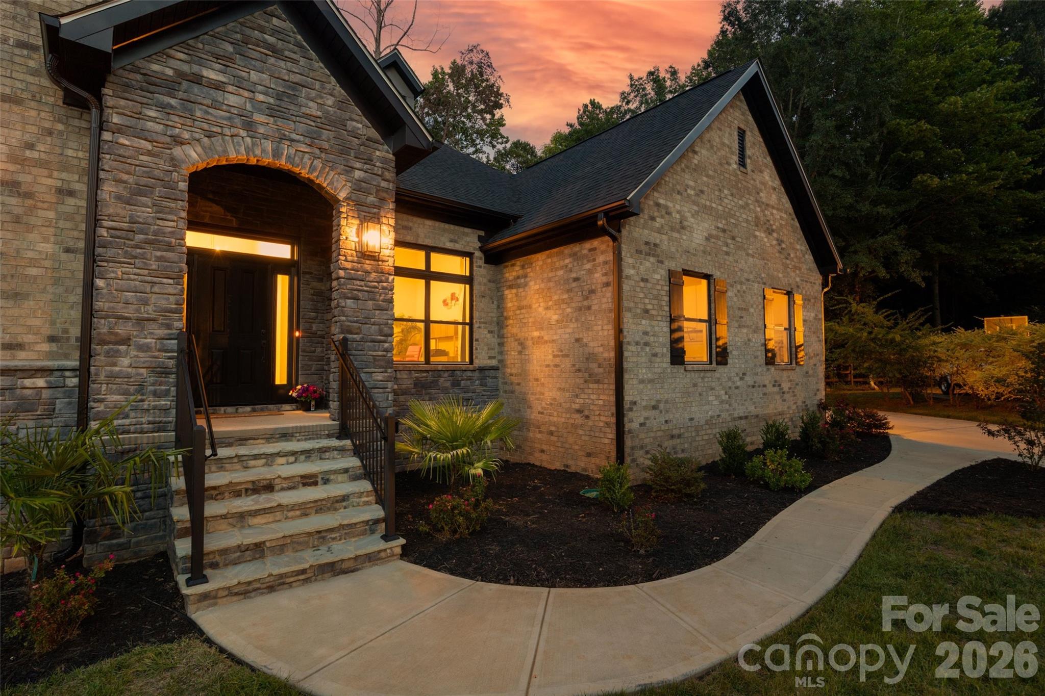 319 Inland Cove Court Clover, SC 29710 - Photo 3 of 47
