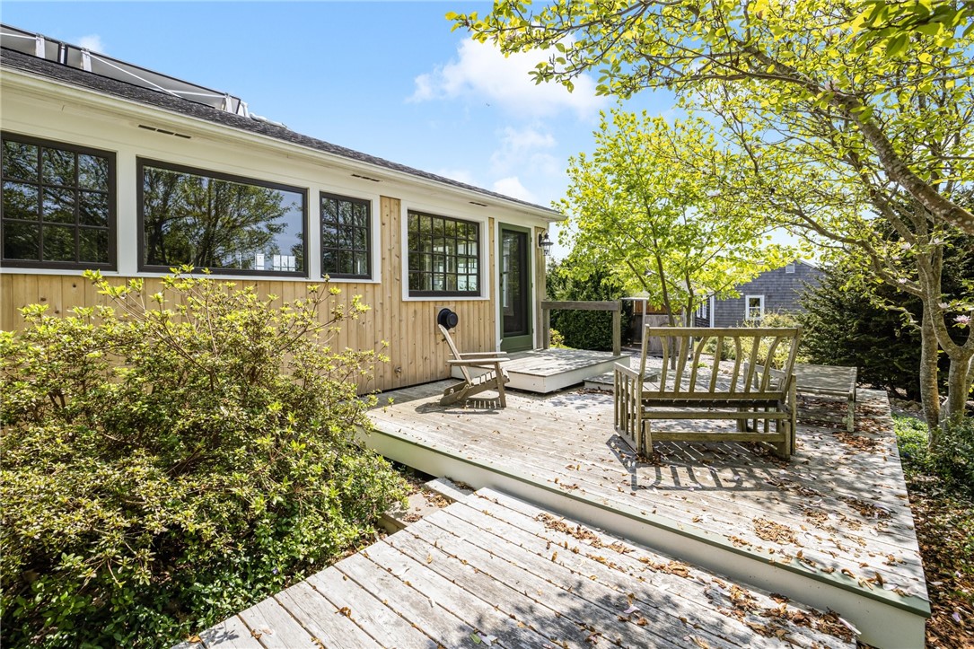 198 South Weeden Road South Kingstown, RI 02879 - Photo 5 of 50