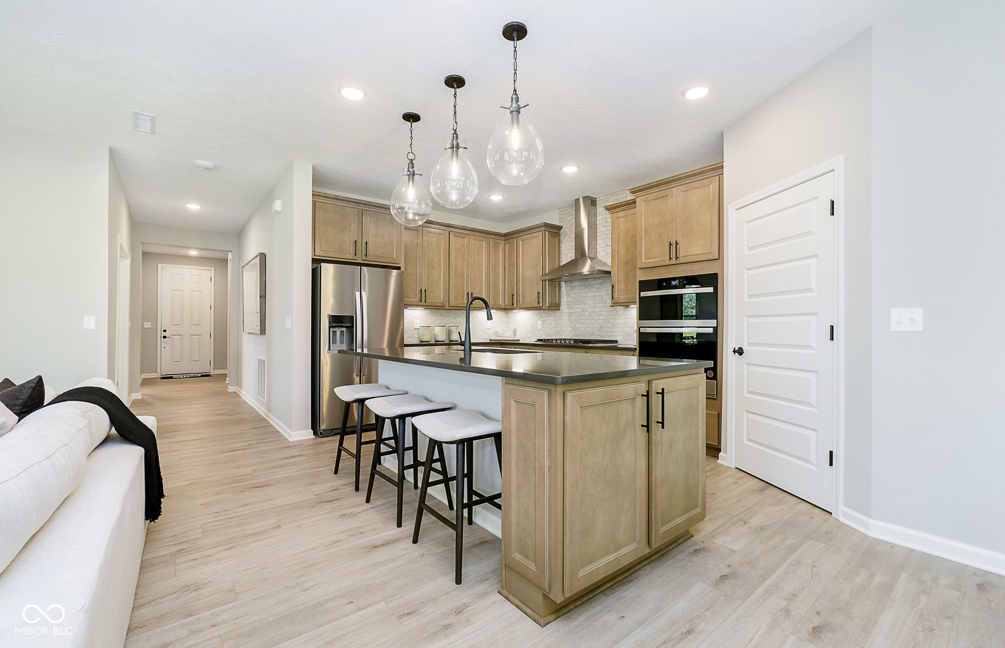3091 Balsamroot Road Greenwood, IN 46143 - Photo 3 of 30 Gallery Image 3