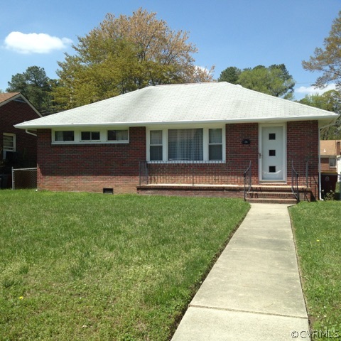 815 Hampton Road Petersburg, VA 23805 - Photo 1 of 9 Gallery Image 1