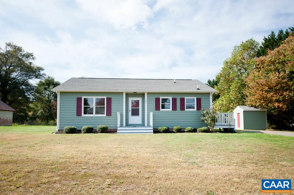 189 Stephens Loop Ruckersville, VA 22968 - Photo 1 of 20 a front view of a house with a yard